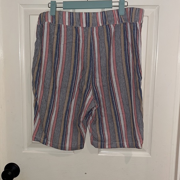 EUC—Per Se—Linen Blend Striped Shorts—Medium - Picture 6 of 8